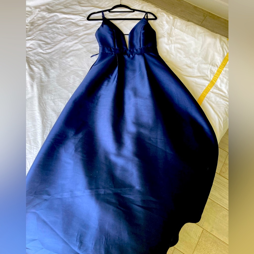 Formal Blue dress - size small or size 2/4